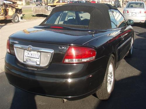 Chrysler Sebring 2004 photo 2