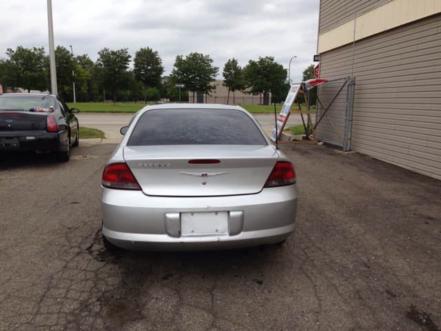 Chrysler Sebring 2004 photo 2