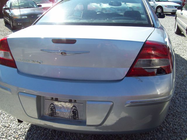 Chrysler Sebring 2004 photo 2