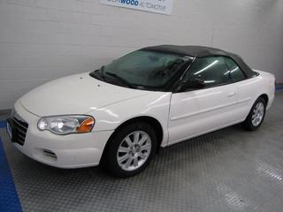 Chrysler Sebring 2004 photo 2