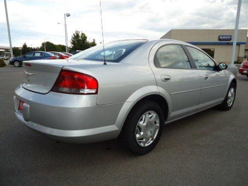 Chrysler Sebring 2004 photo 2