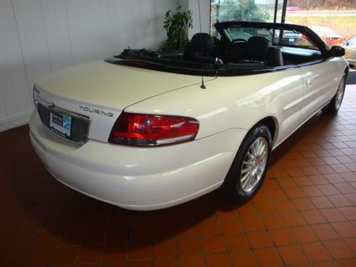 Chrysler Sebring 2004 photo 2