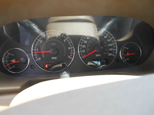 Chrysler Sebring 2004 photo 10