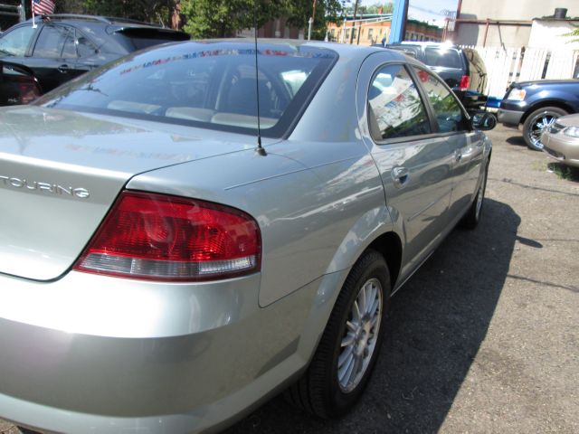 Chrysler Sebring 2005 photo 2