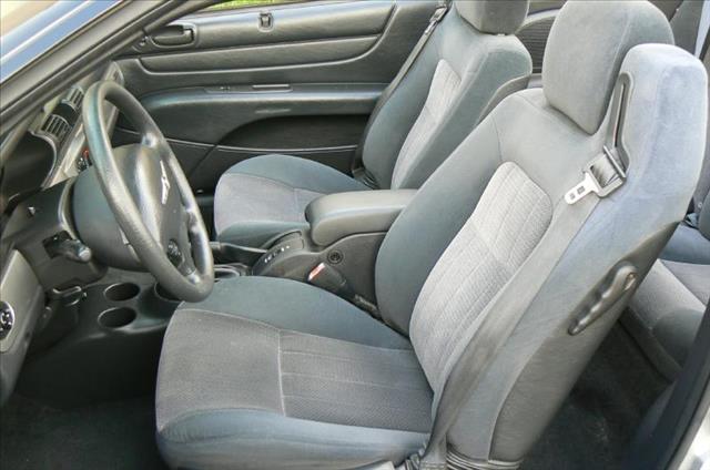 Chrysler Sebring 2005 photo 2