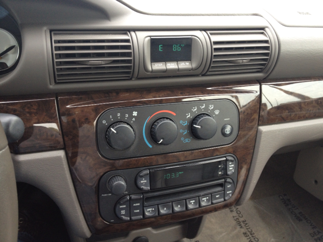 Chrysler Sebring SLT Quad Cab Long Bed 4WD Convertible