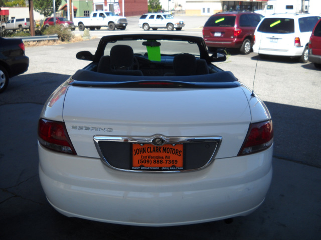 Chrysler Sebring 2005 photo 2