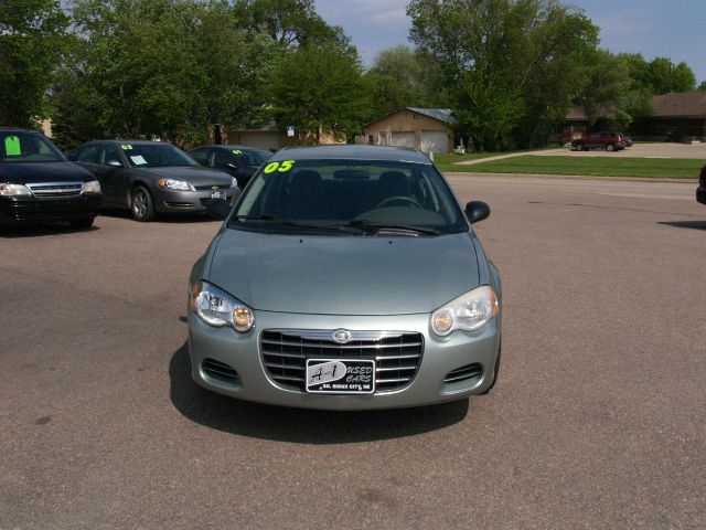 Chrysler Sebring 2005 photo 2