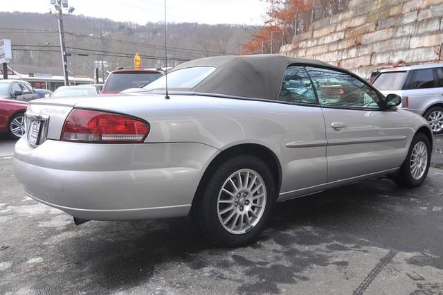 Chrysler Sebring 2006 photo 2