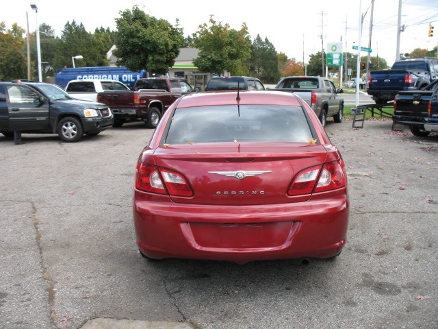 Chrysler Sebring Base Sedan