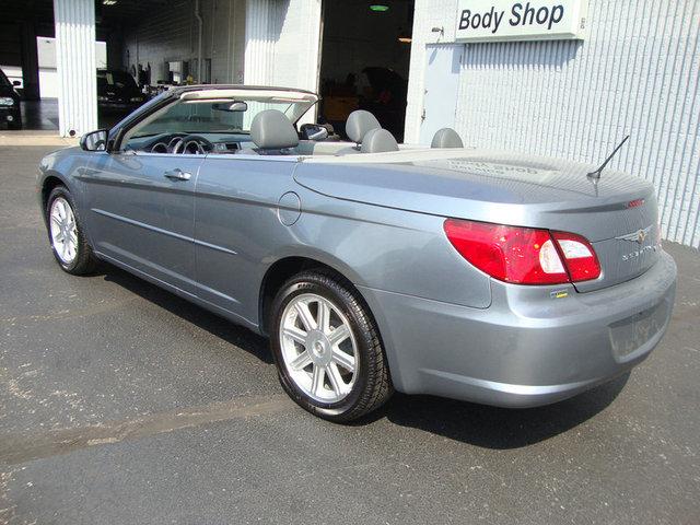 Chrysler Sebring 2008 photo 2