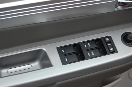 Chrysler Sebring 2008 photo 2