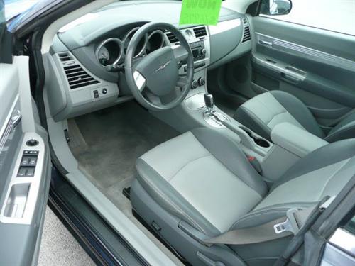 Chrysler Sebring 2008 photo 2