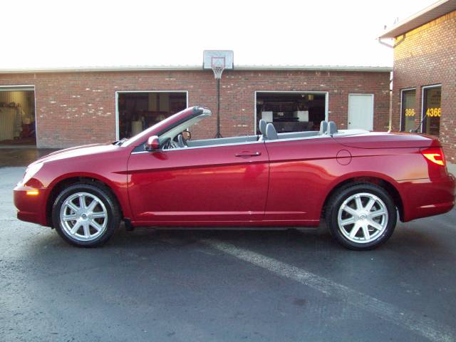 Chrysler Sebring 2008 photo 2