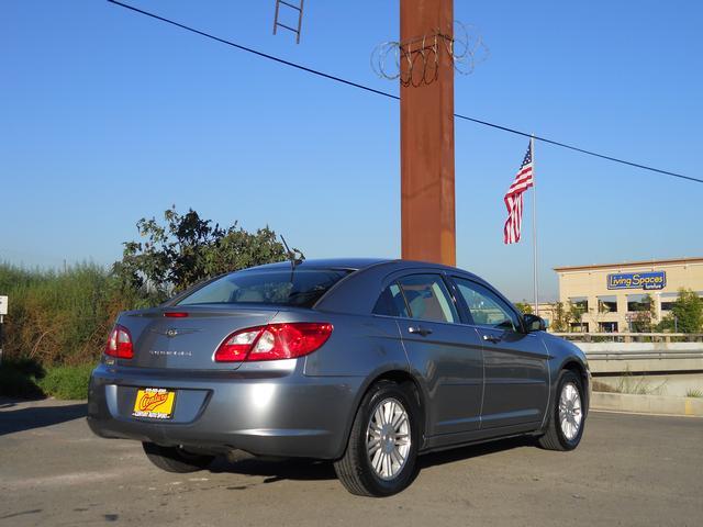 Chrysler Sebring 2008 photo 2