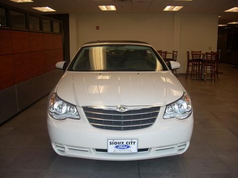 Chrysler Sebring 2008 photo 2