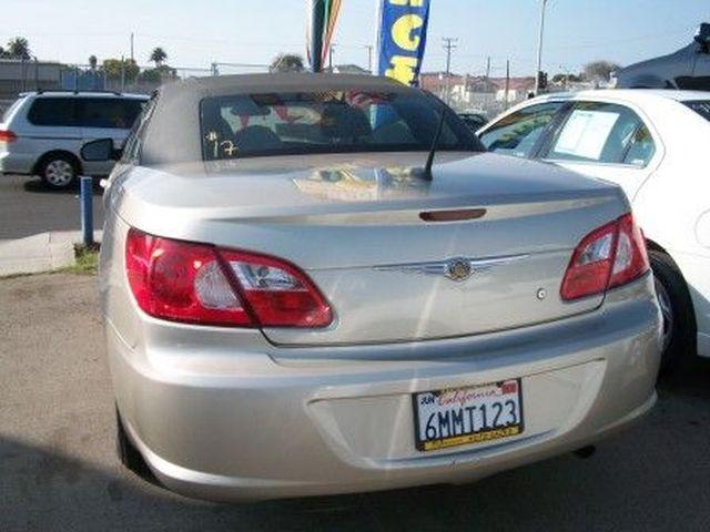 Chrysler Sebring 2008 photo 2