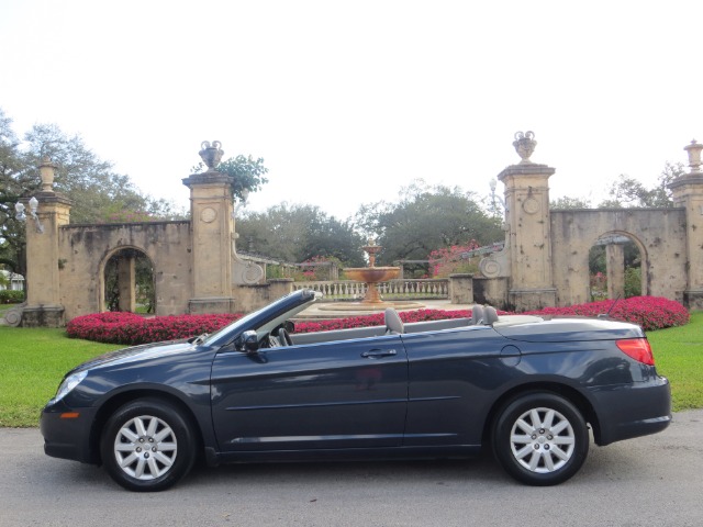 Chrysler Sebring 2008 photo 2
