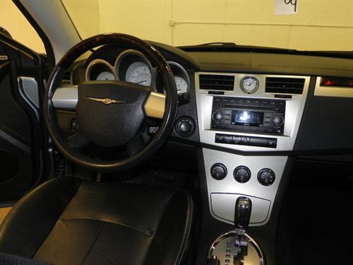 Chrysler Sebring 2009 photo 2