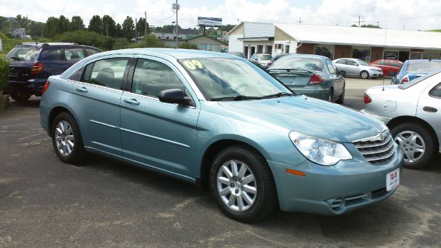 Chrysler Sebring AWD 4x4 SUV Sedan