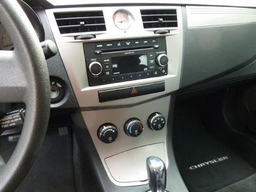 Chrysler Sebring 2009 photo 2