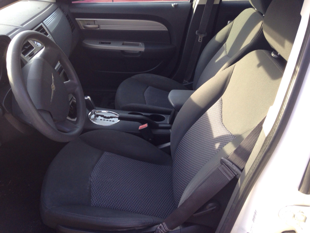 Chrysler Sebring AWD 4x4 SUV Sedan