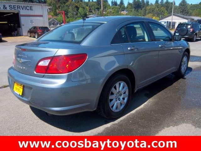 Chrysler Sebring 2010 photo 4