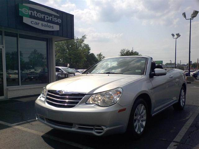 Chrysler Sebring 2010 photo 1