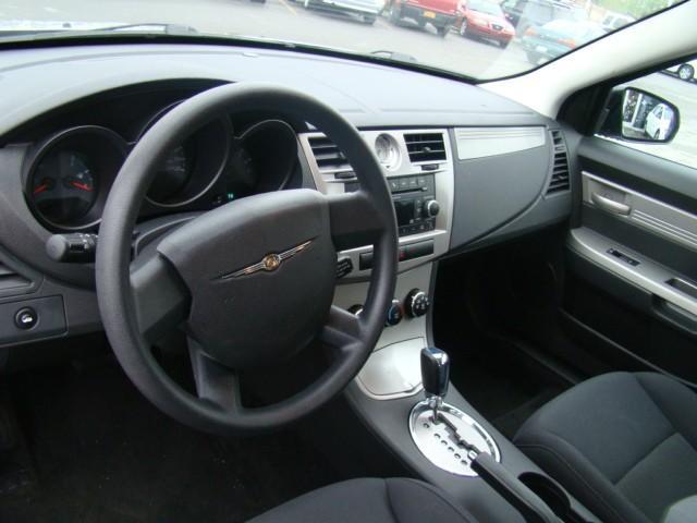 Chrysler Sebring 2010 photo 1