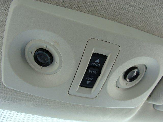 Chrysler Sebring 2010 photo 1