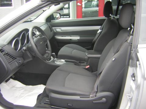 Chrysler Sebring 2010 photo 3