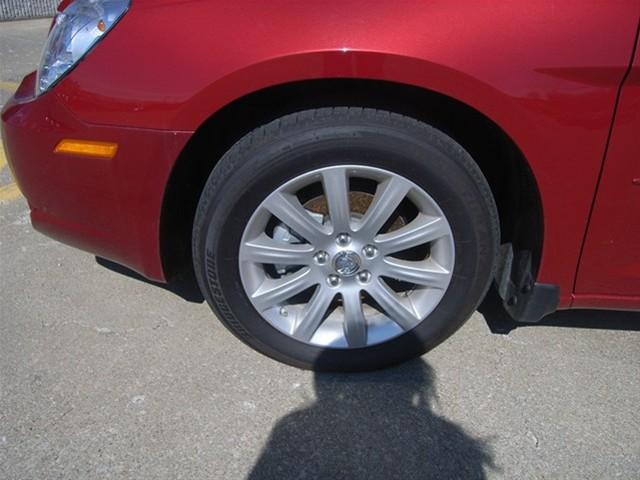 Chrysler Sebring 2010 photo 2