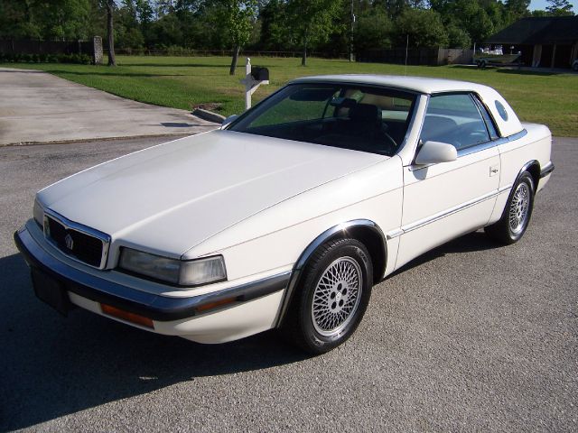 Chrysler TC 1991 photo 2
