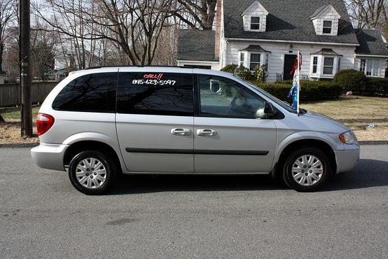 Chrysler Town 2007 photo 4