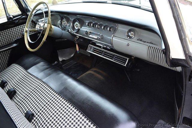 Chrysler Town and Country 1956 photo 3