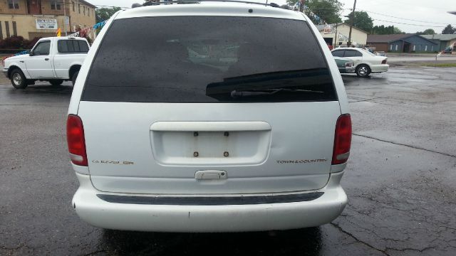 Chrysler Town and Country 1999 photo 6