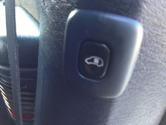 Chrysler Town and Country 2001 photo 8