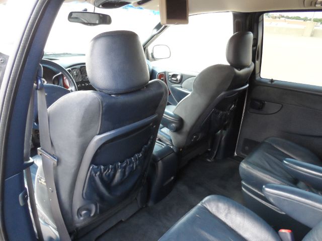 Chrysler Town and Country 2002 photo 12