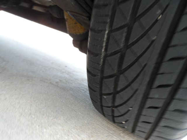 Chrysler Town and Country 2002 photo 8