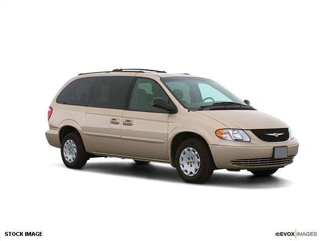 Chrysler Town and Country 2002 photo 5