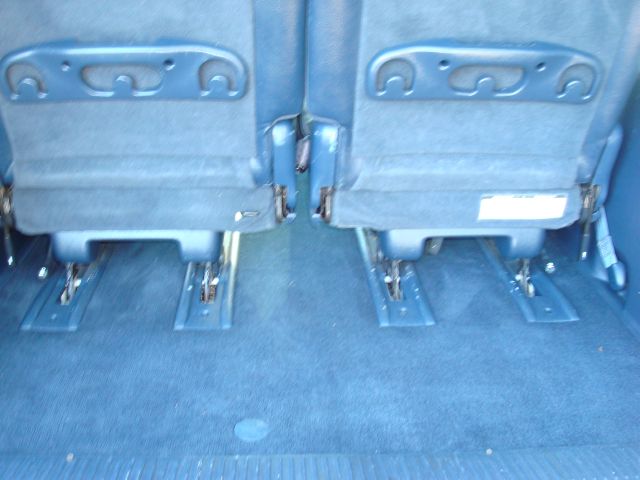 Chrysler Town and Country S Sedan Under FULL Factory Warranty MiniVan