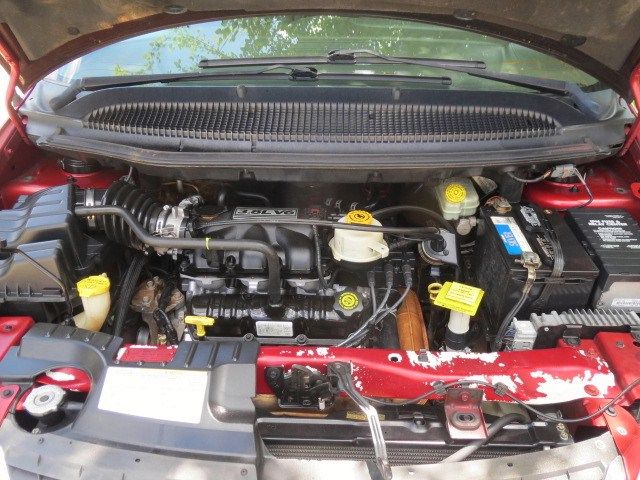 Chrysler Town and Country 2002 photo 15