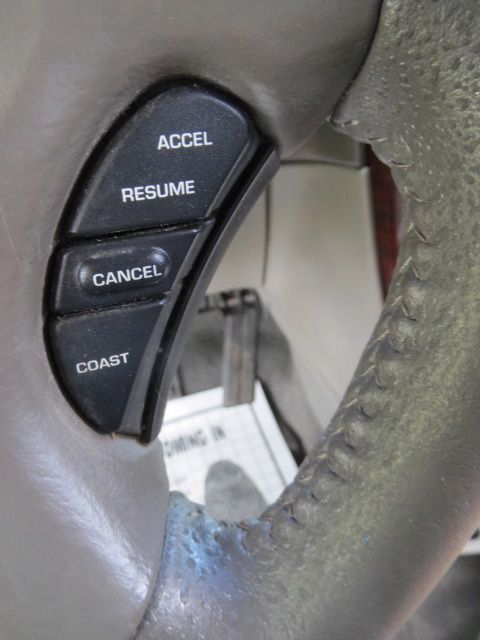 Chrysler Town and Country 2002 photo 23