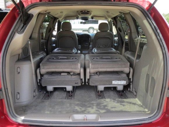 Chrysler Town and Country 2002 photo 65