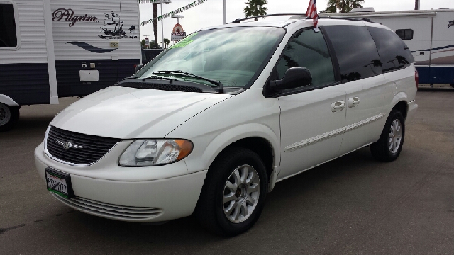 Chrysler Town and Country Open-top MiniVan