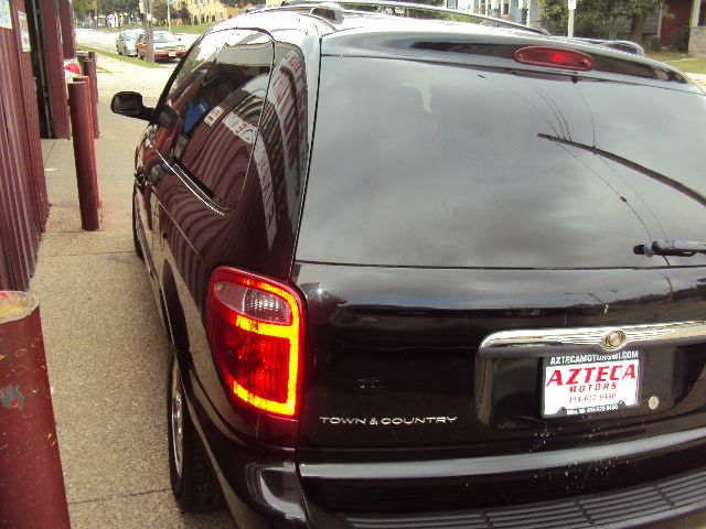 Chrysler Town and Country Power LIFT GATE MiniVan