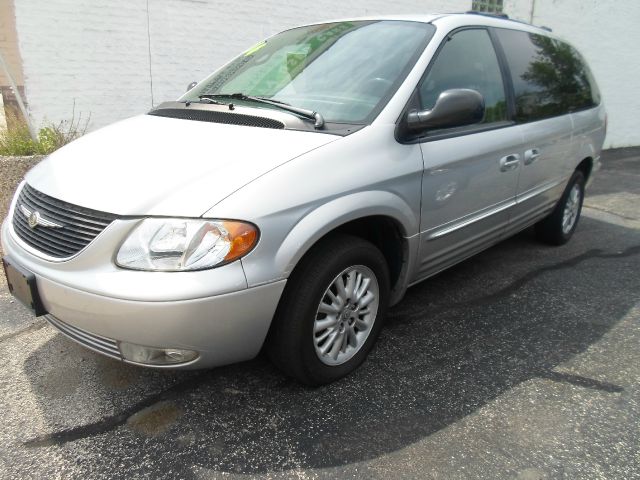 Chrysler Town and Country 3.5 MiniVan
