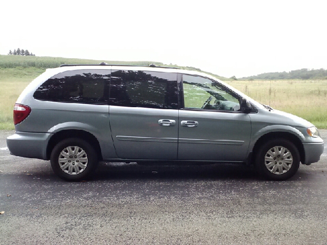 Chrysler Town and Country Elk Conversion Van MiniVan