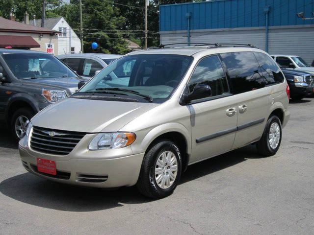 Chrysler Town and Country Elk Conversion Van MiniVan