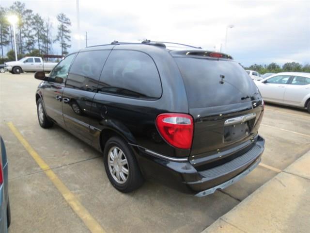 Chrysler Town and Country 3.5 MiniVan